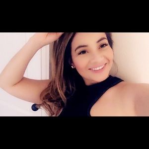 Meet your Posher, Jazmin